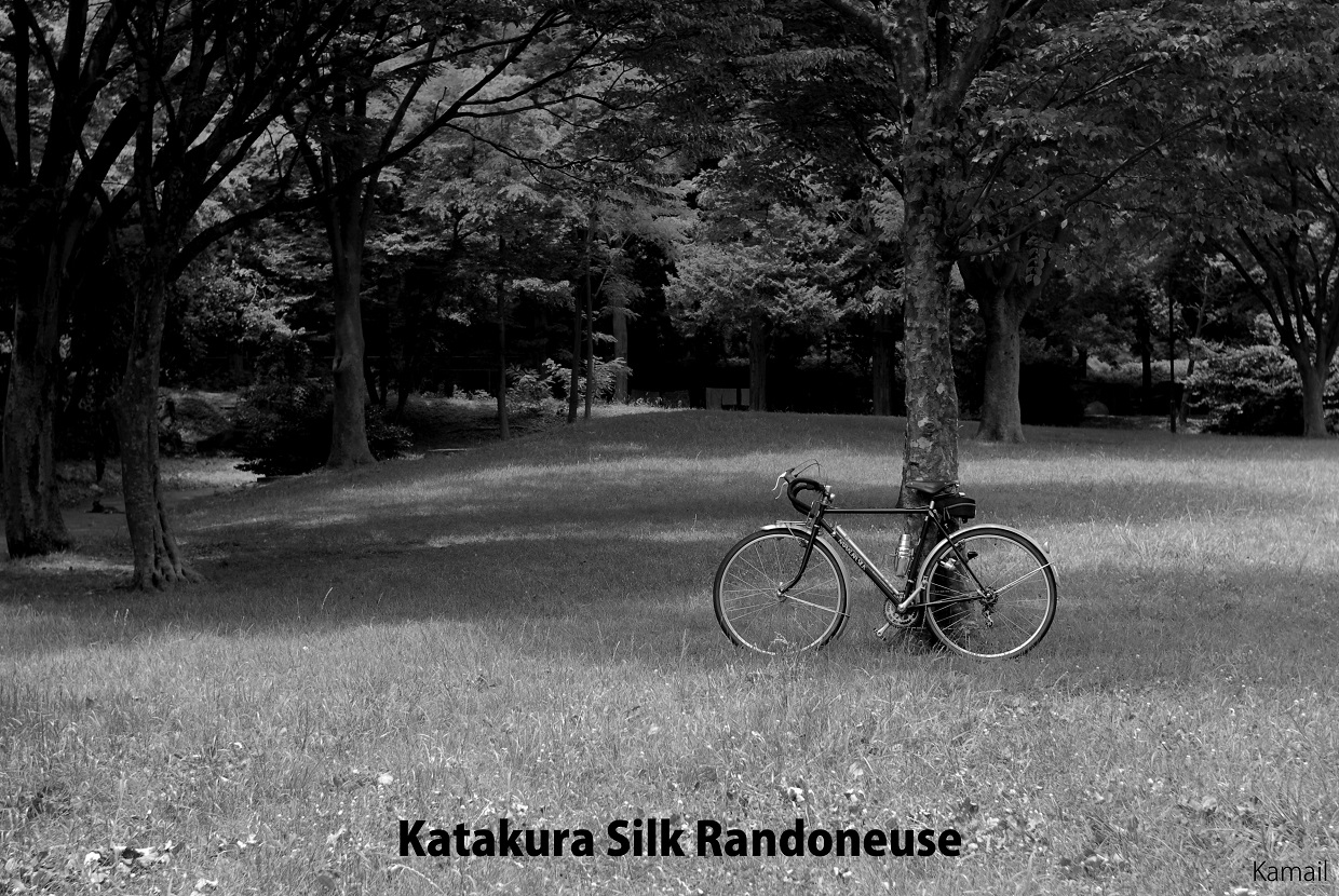 プロフィール】 片倉シルク・ランドヌーズ: Monochrome Yokohama